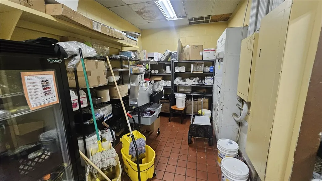 Additional image 29 of 6106 Lake Isabella Boulevard, Lake Isabella, CA 93240