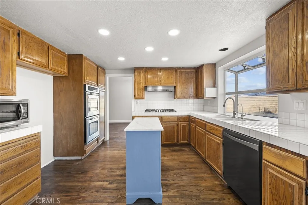 Additional image 80 of 38936 Glenwood Drive, Palmdale, CA 93551