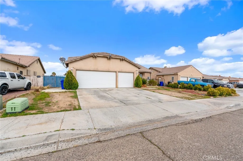 Additional image 3 of 10726 Thorndale, Adelanto, CA 92301