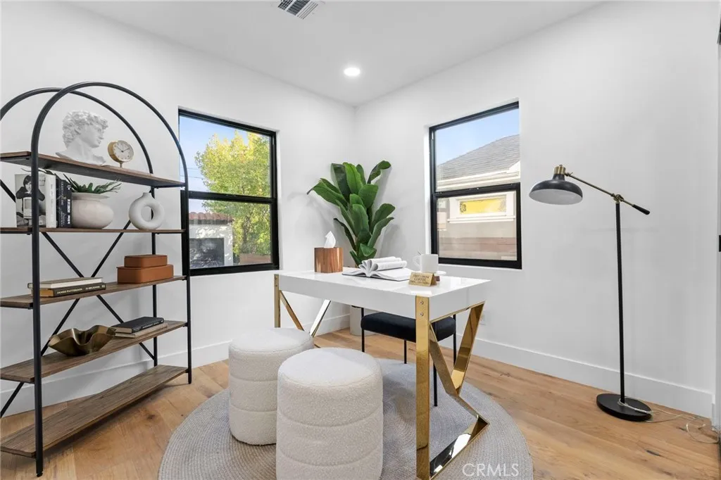 Additional image 18 of 5334 S Hillcrest Drive, Los Angeles, CA 90043