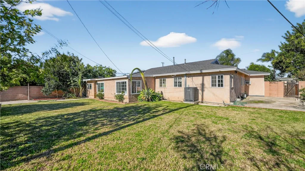 Additional image 78 of 2422 Bern Lane, Santa Ana, CA 92706