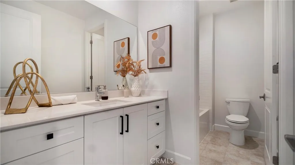 Additional image 39 of 138 Jayhawk, Irvine, CA 92602