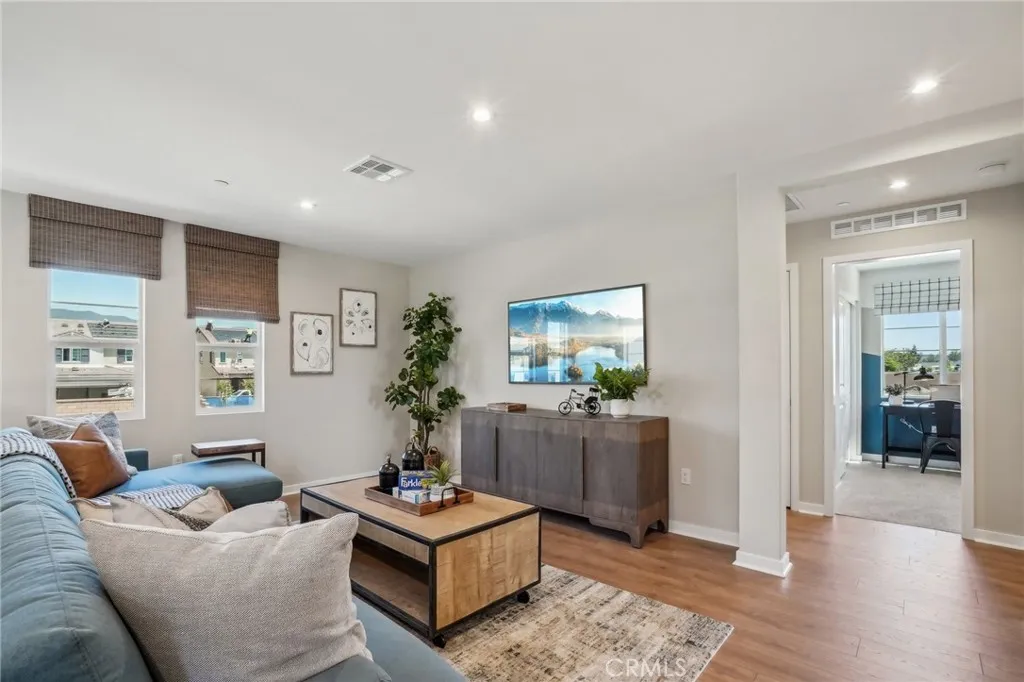 Additional image 9 of 6367 Moonfire Lane, Fontana, CA 92336