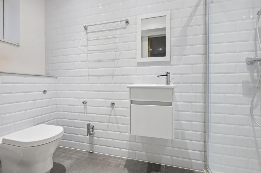 Additional image 10 of Maynard Drive, St. Albans