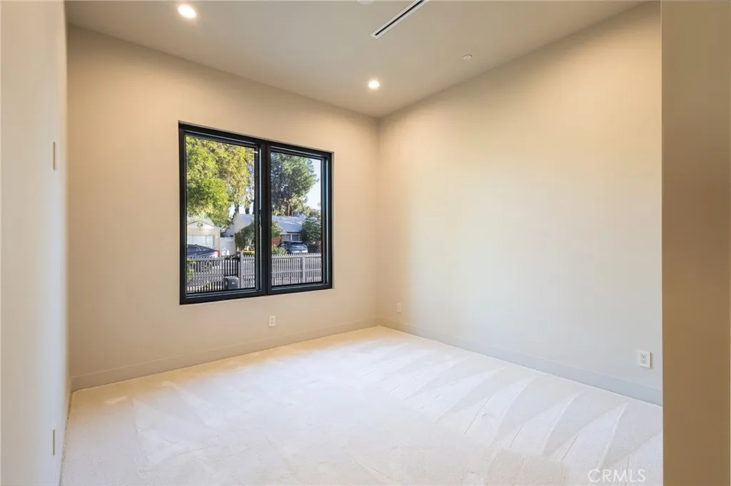 Additional image 24 of 5205 Etiwanda, Tarzana, CA 91356