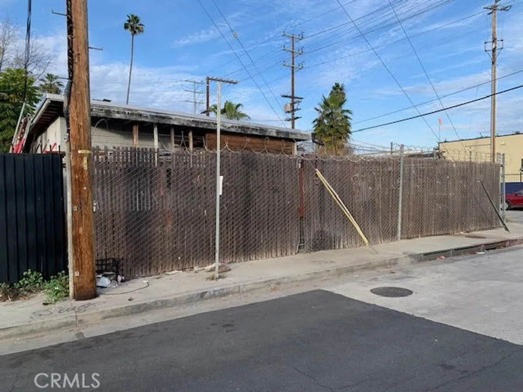 Additional image 3 of 6103 Tyrone, Van Nuys, CA 91401