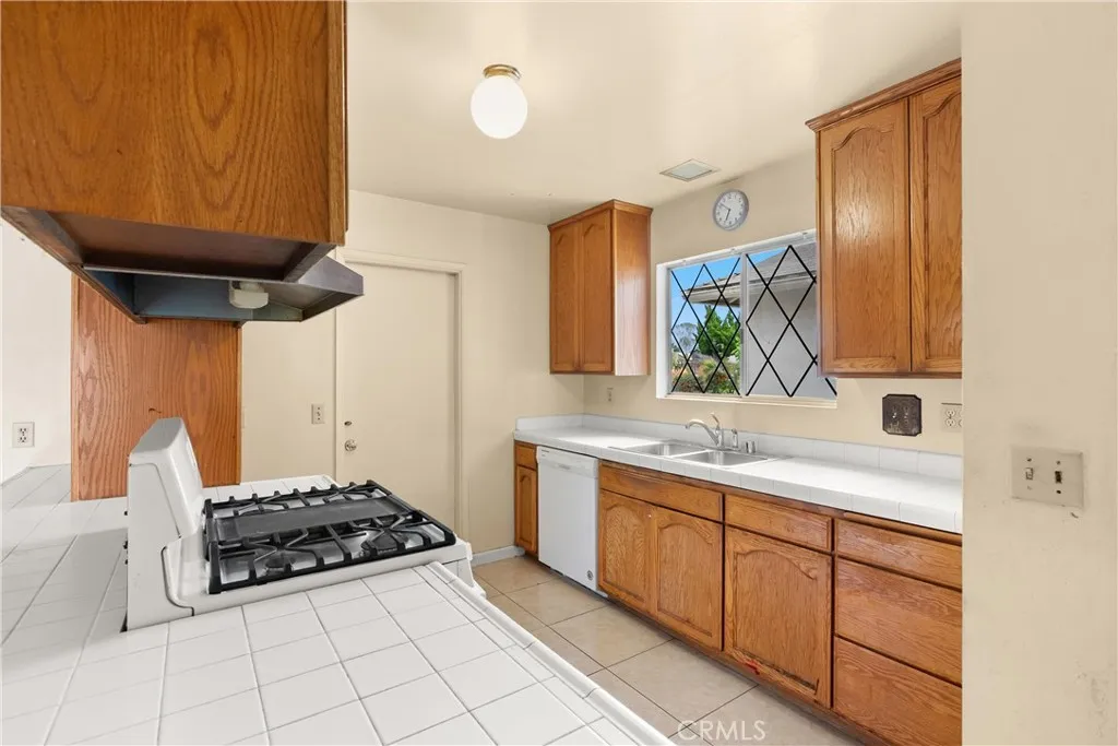 Additional image 41 of 9172 Chelsea Cir, Westminster, CA 92683