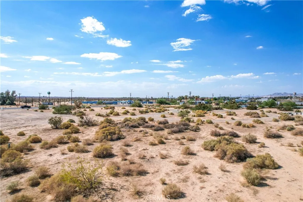 Additional image 17 of 4973 Adobe Rd, 29 Palms, CA 92277