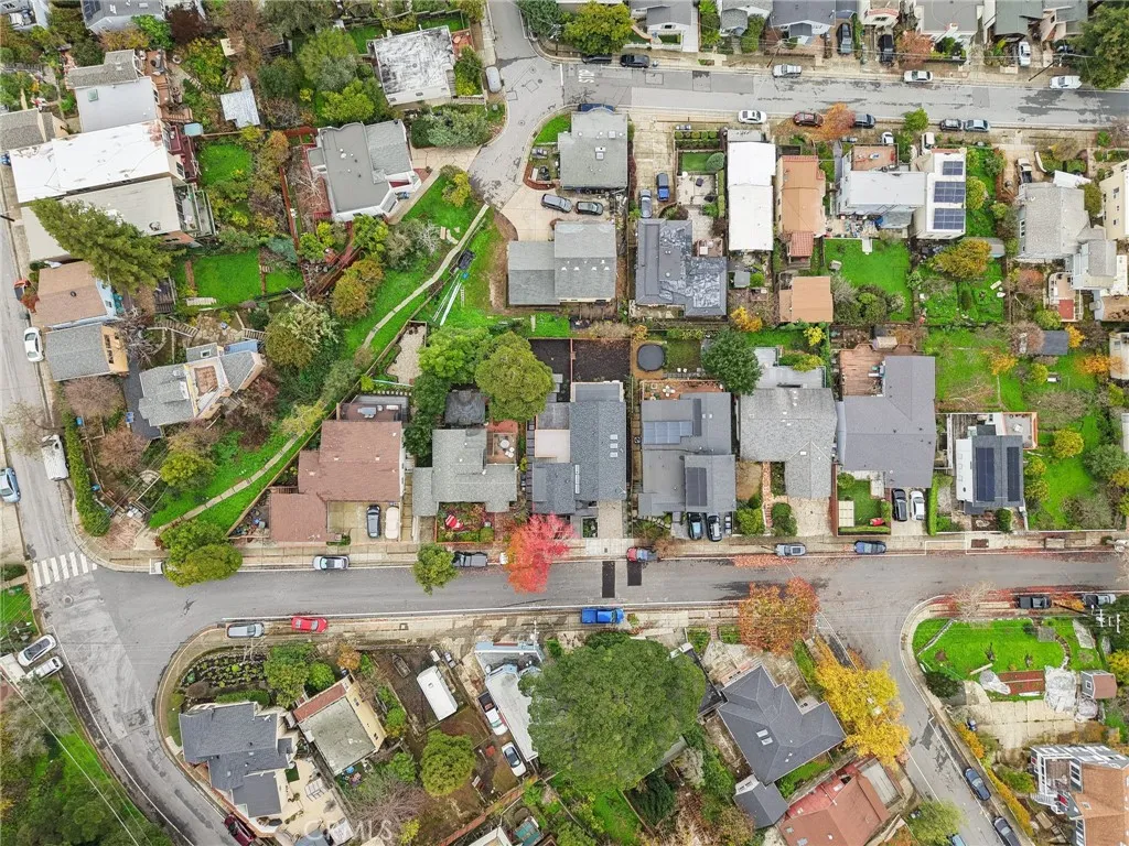 Additional image 136 of 526 Klamath Street, Brisbane, CA 94005