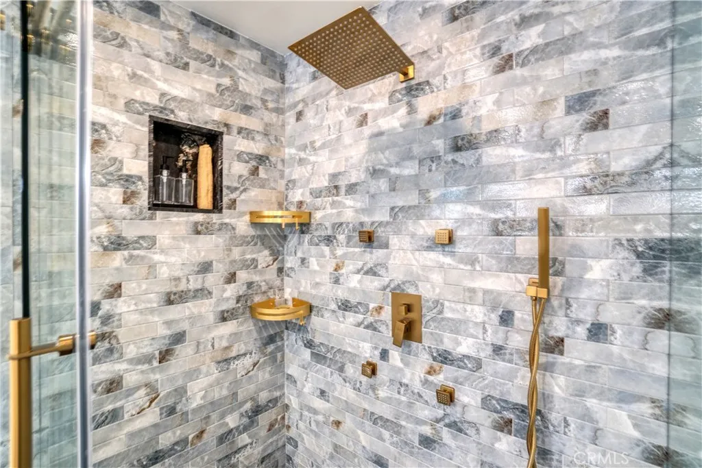 Additional image 80 of 6325 Long St, Los Angeles, CA 90043