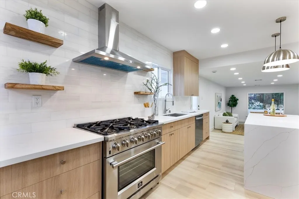 Additional image 25 of 3960 Verdugo View Drive, Los Angeles, CA 90065