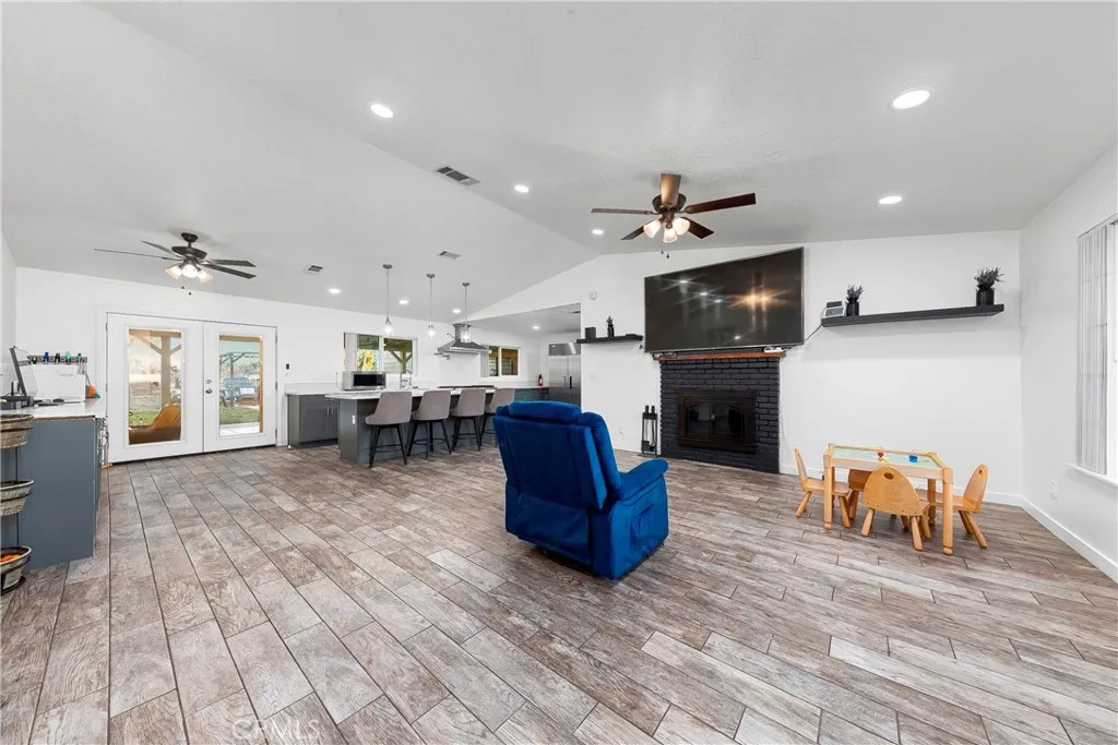 Additional image 51 of 36904 95th St E, Littlerock, CA 93543