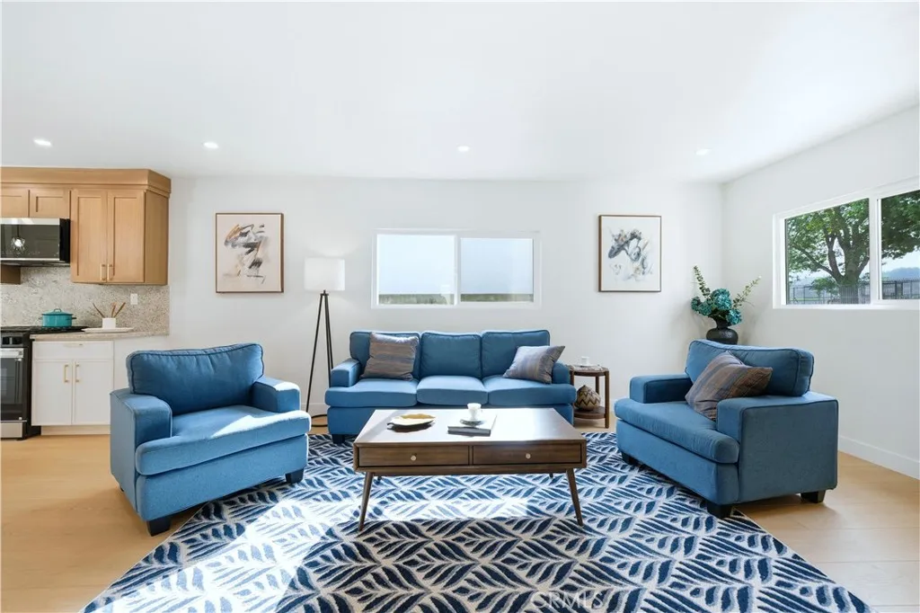 Additional image 62 of 5104 8th Avenue, Los Angeles, CA 90043