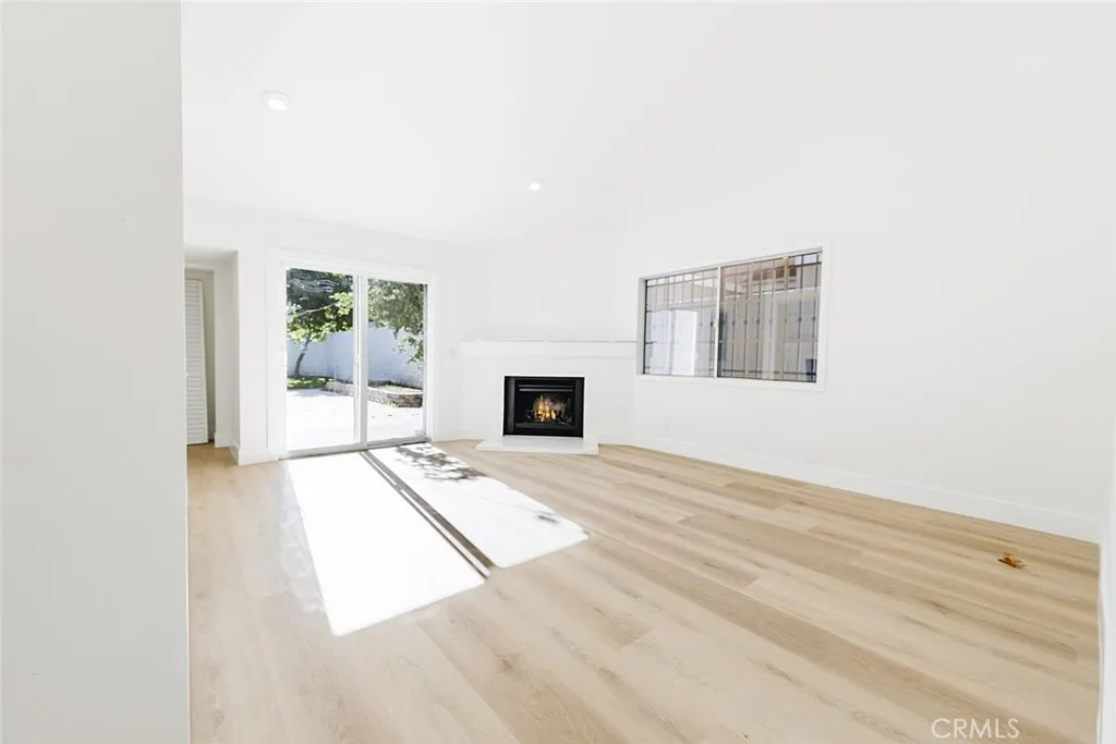 Additional image 12 of 19314 Valerio, Reseda, CA 91335