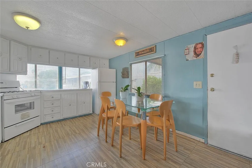 Additional image 22 of 17333 Valley Blvd Unit 15E, Fontana, CA 92335