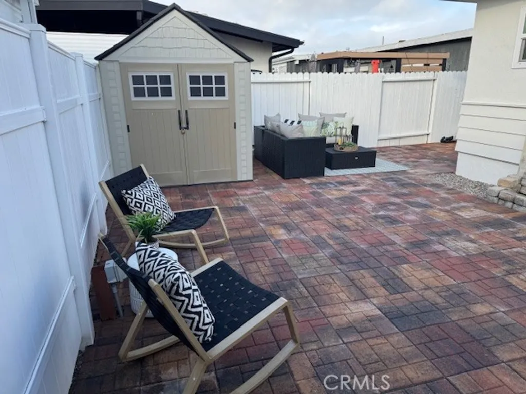 Additional image 21 of 94 Yorktown, Newport Beach, CA 92660