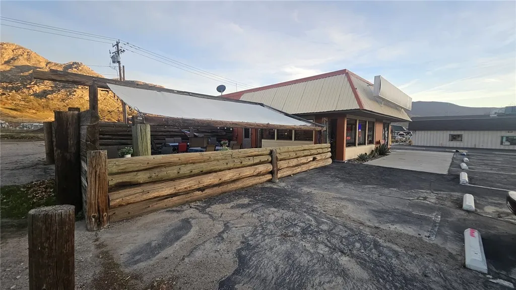 Additional image 5 of 6106 Lake Isabella Boulevard, Lake Isabella, CA 93240