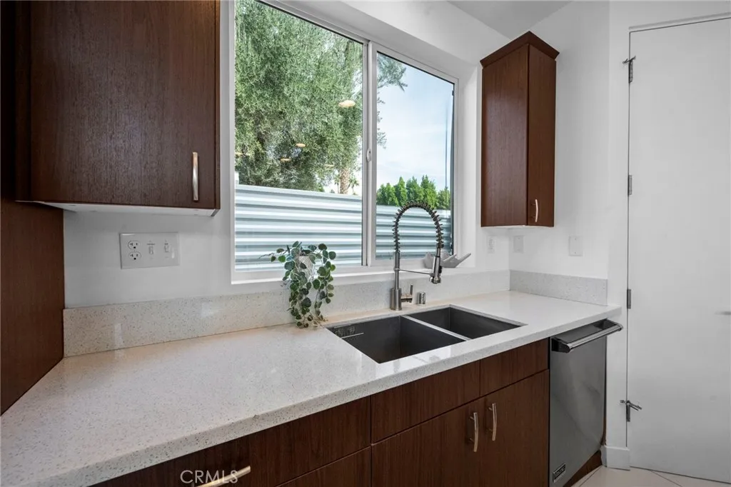 Additional image 24 of 2461 N Junipero Avenue, Palm Springs, CA 92262