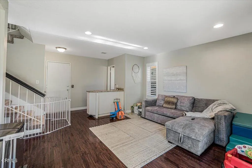 Additional image 12 of 1414 Fallen Leaf Avenue, Ventura, CA 93004