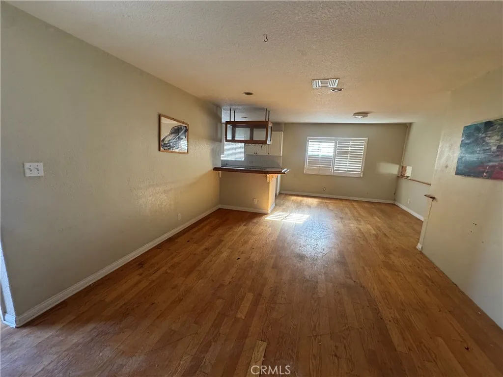 Additional image 66 of 6853 Willis Avenue, Van Nuys, CA 91405