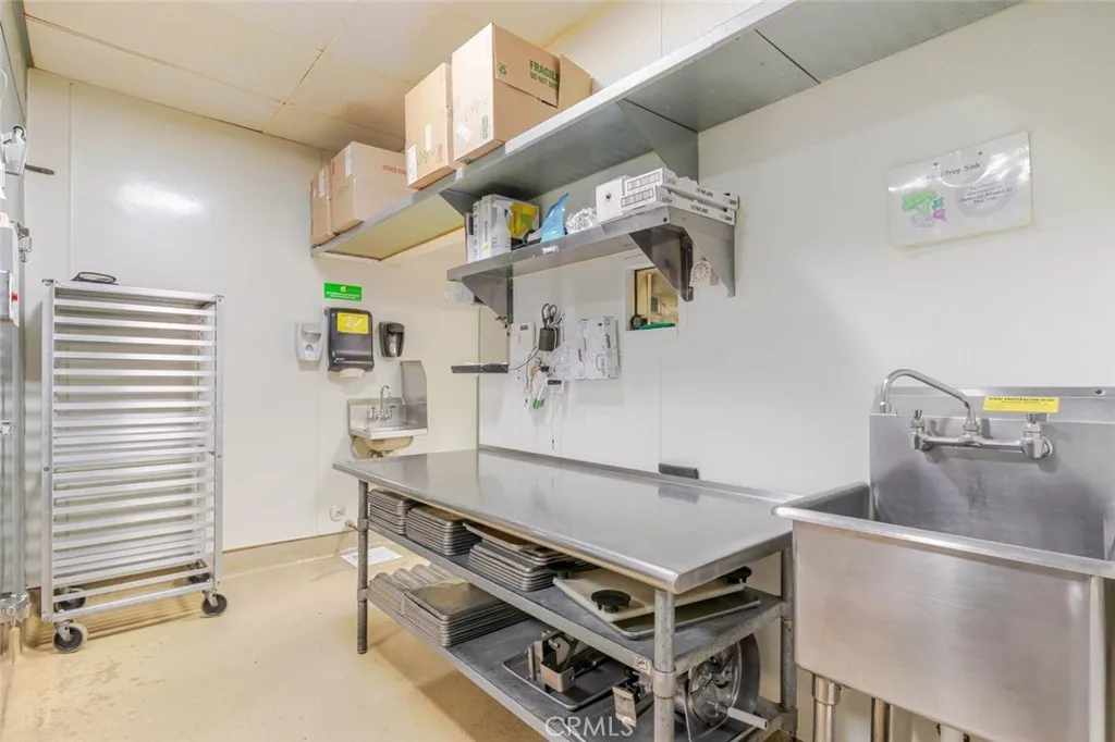 Additional image 14 of 8027 Lankershim Boulevard, Sun Valley, CA 91352