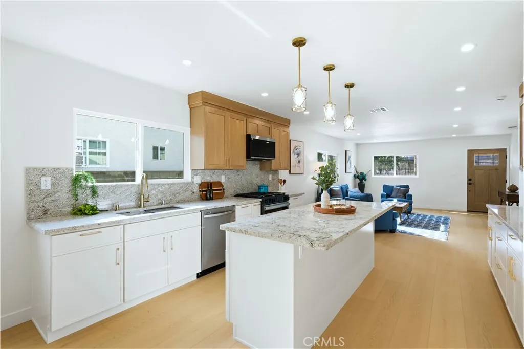 Additional image 50 of 5104 8th Avenue, Los Angeles, CA 90043