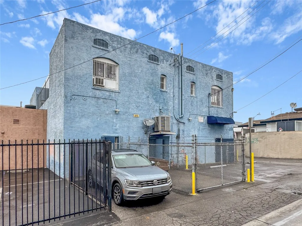 Additional image 55 of 920 S Atlantic Blvd, Los Angeles, CA 90022