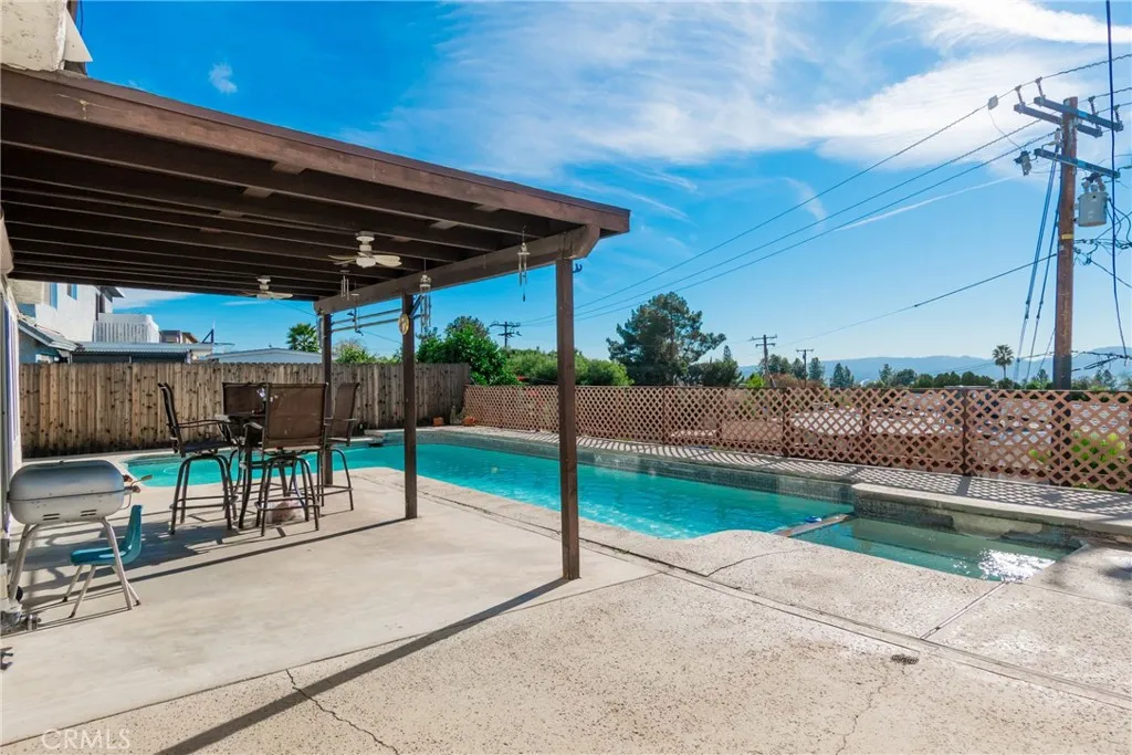 Additional image 32 of 3879 Piedmont Dr, Highland, CA 92346