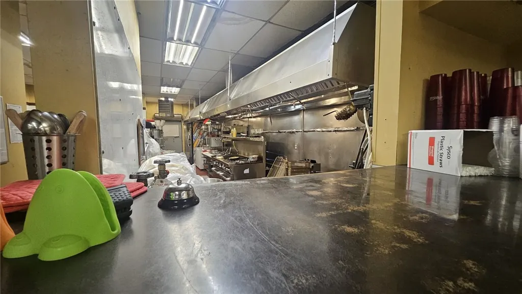 Additional image 28 of 6106 Lake Isabella Boulevard, Lake Isabella, CA 93240