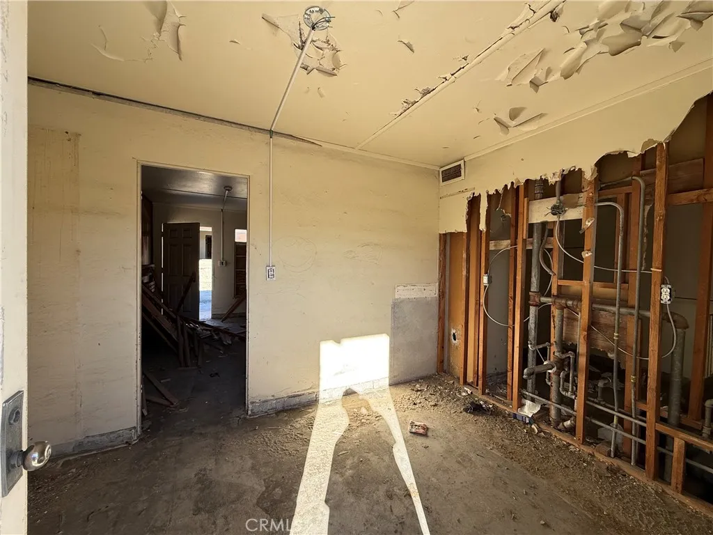 Additional image 56 of 83298 Argus Avenue, Trona, CA 93562