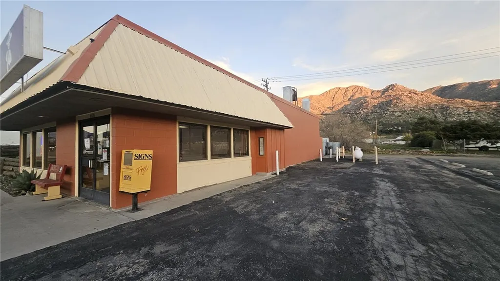 Additional image 6 of 6106 Lake Isabella Boulevard, Lake Isabella, CA 93240