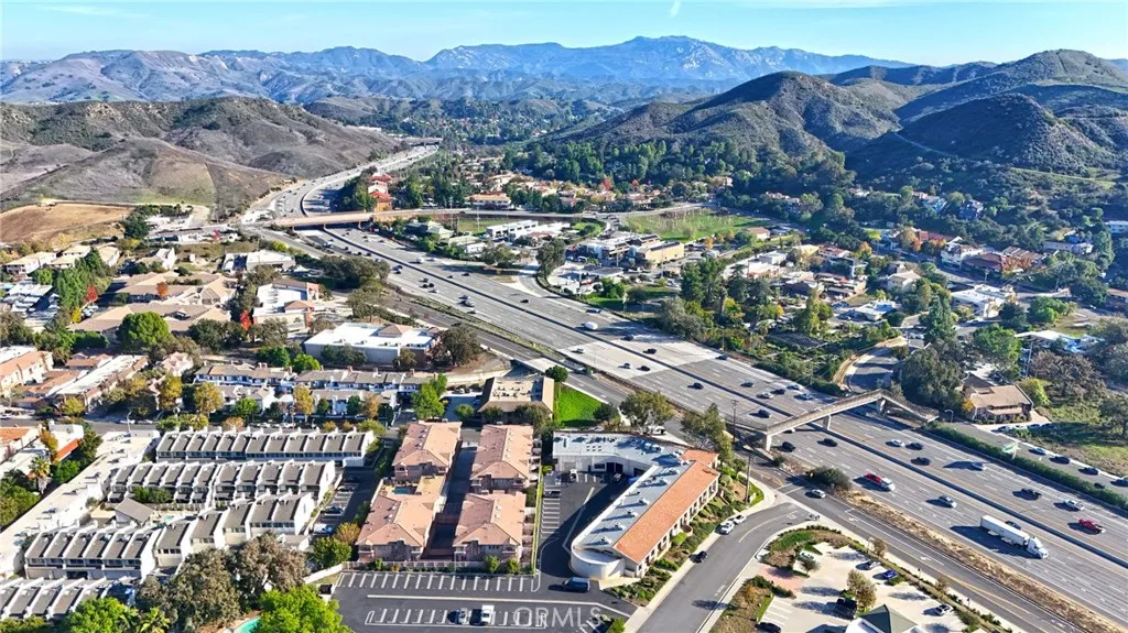 Additional image 10 of 5210 Lewis Rd Unit 3 & 4, Agoura Hills, CA 91301