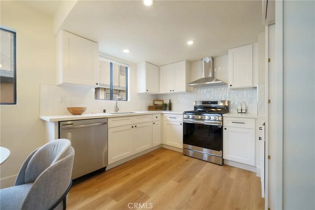 Additional image 43 of 14927 Condon Avenue Unit 4, Lawndale, CA 90260