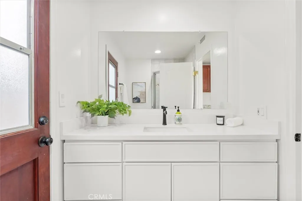 Additional image 25 of 2761 Bunting Cir, Costa Mesa, CA 92626