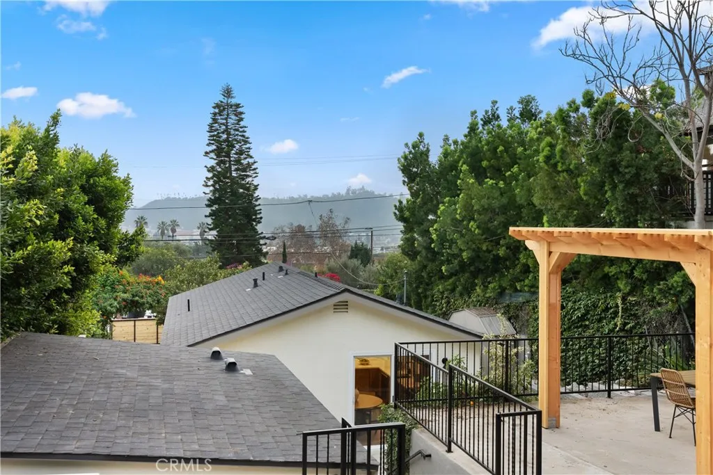 Additional image 65 of 1153 Isabel, Los Angeles, CA 90065