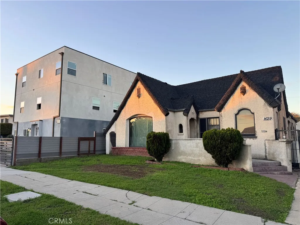 Additional image 3 of 1629 W 80th St, Los Angeles, CA 90047