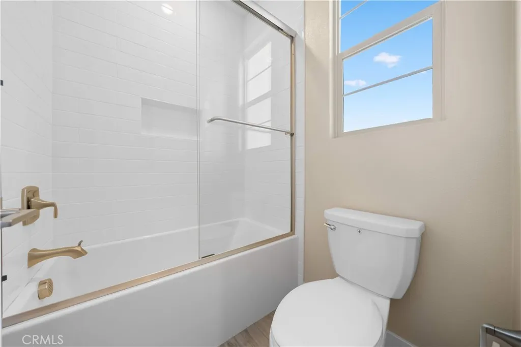 Additional image 108 of 157 Scale, Irvine, CA 92618