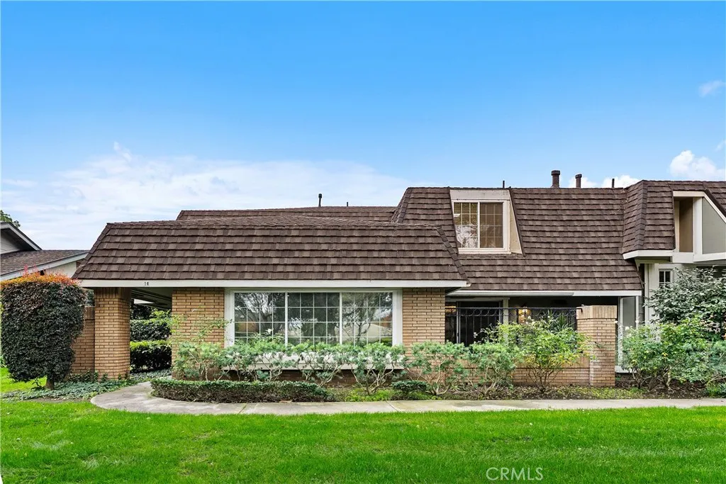 Additional image 36 of 16 E Yale Loop #28, Irvine, CA 92604