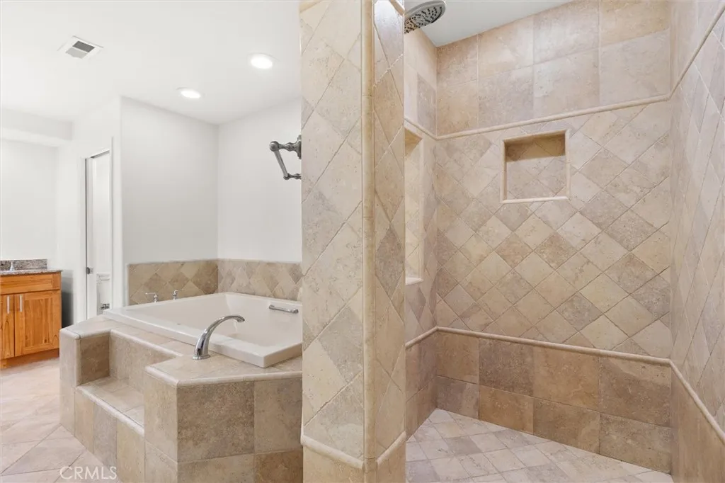 Additional image 39 of 2761 Bunting Cir, Costa Mesa, CA 92626