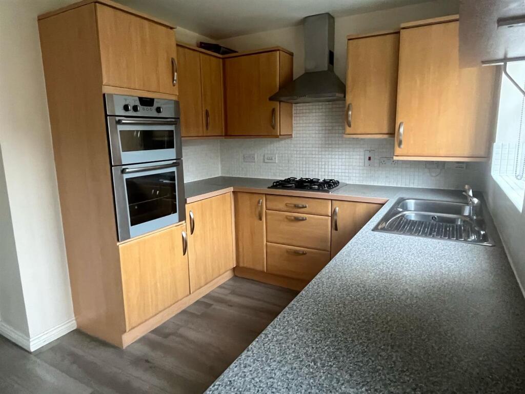 Additional image 2 of Walker Grove, Hatfield