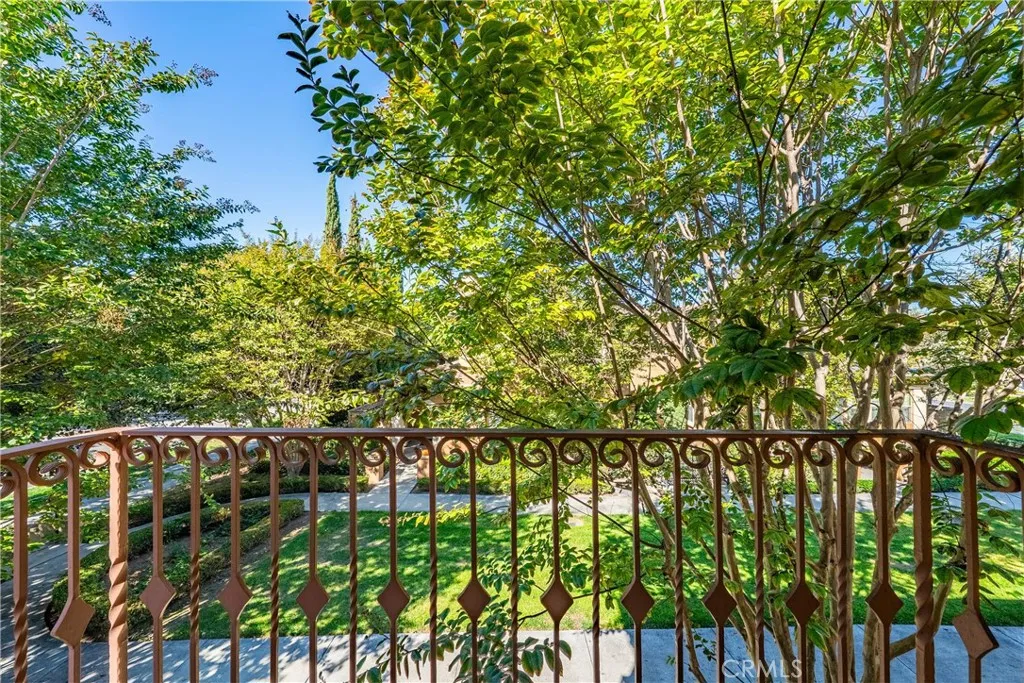 Additional image 25 of 26 Twin Gables, Irvine, CA 92620