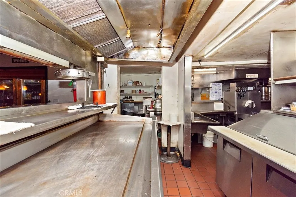 Additional image 17 of 337 W Big Bear Boulevard, Big Bear City, CA 92314