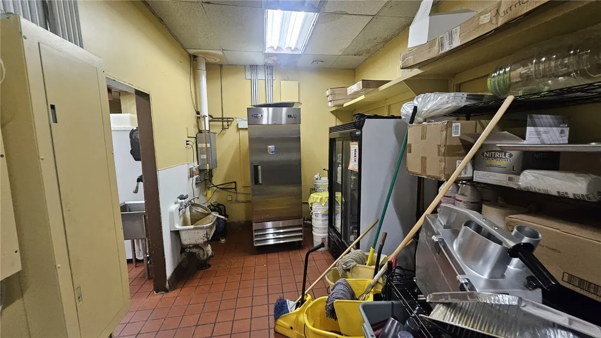 Additional image 63 of 6106 Lake Isabella Boulevard, Lake Isabella, CA 93240