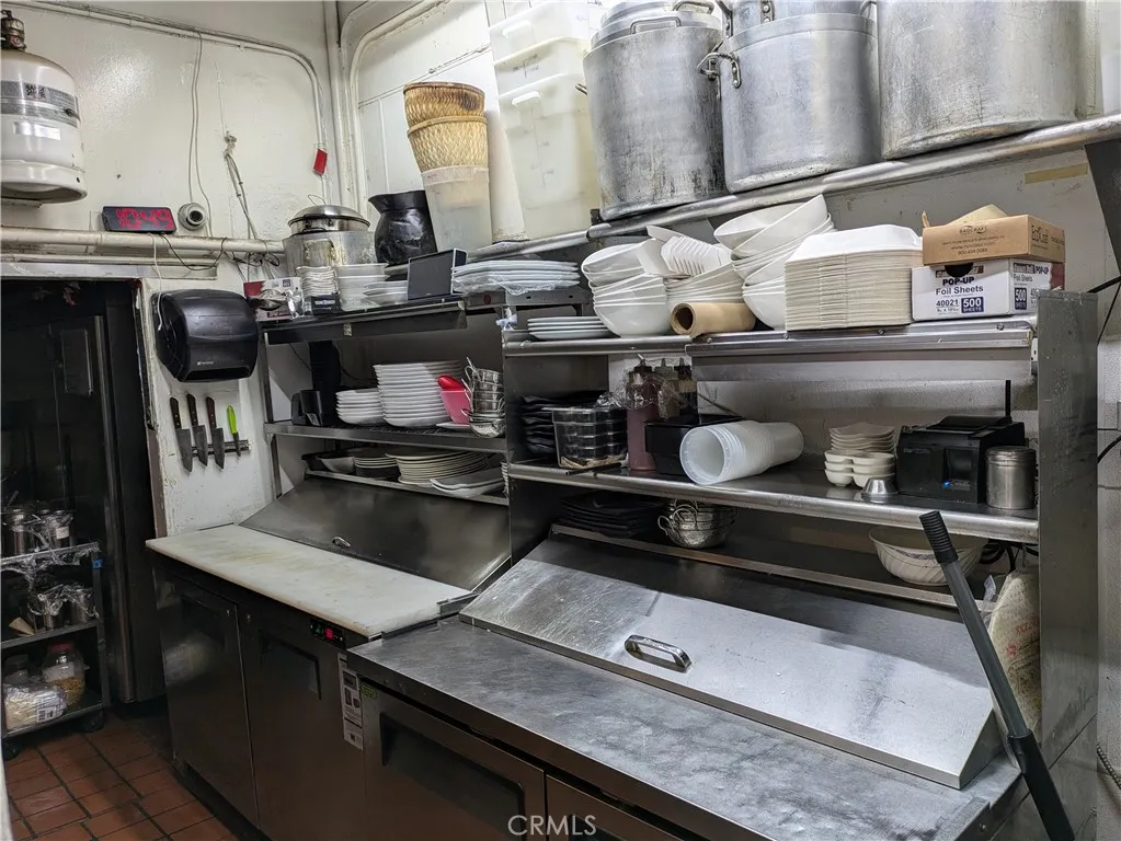 Additional image 14 of 7669 Beverly Boulevard, West Hollywood, CA 90036