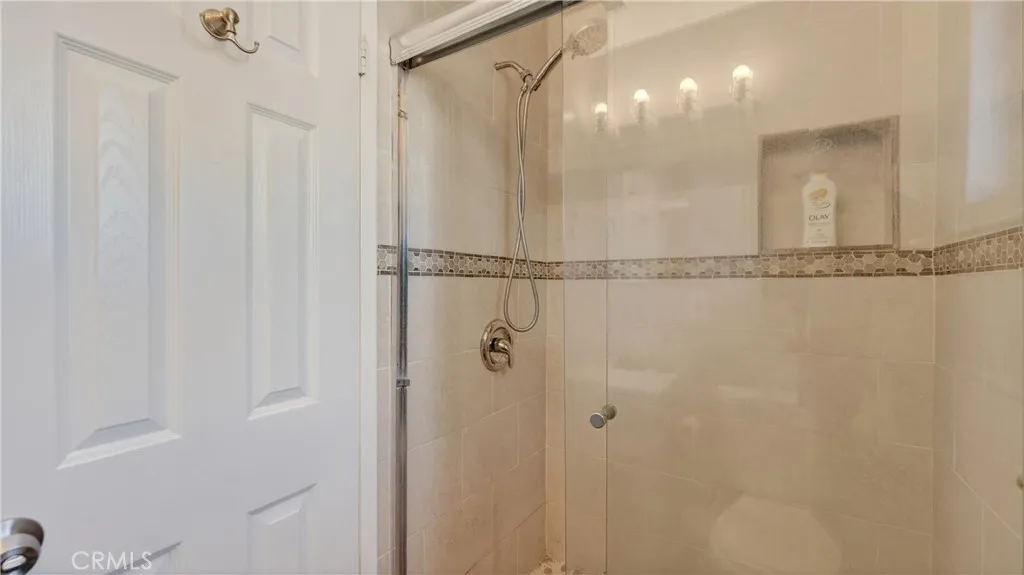 Additional image 66 of 2422 Bern Lane, Santa Ana, CA 92706