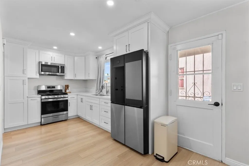 Additional image 9 of 565 N Riverside Ave, Rialto, CA 92376