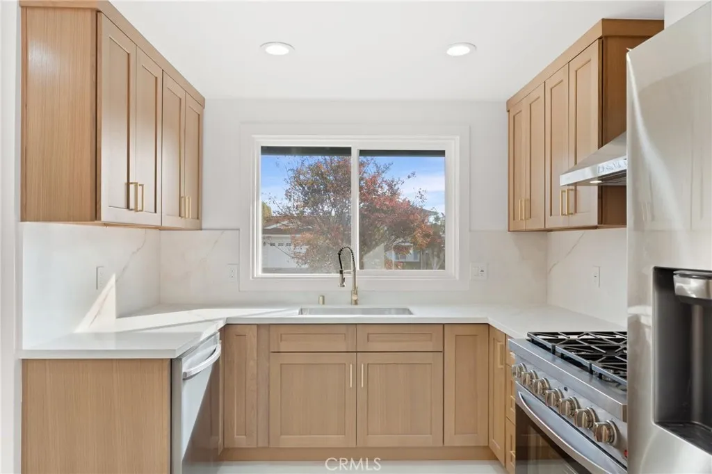 Additional image 12 of 23215 Elm Ave, Torrance, CA 90505