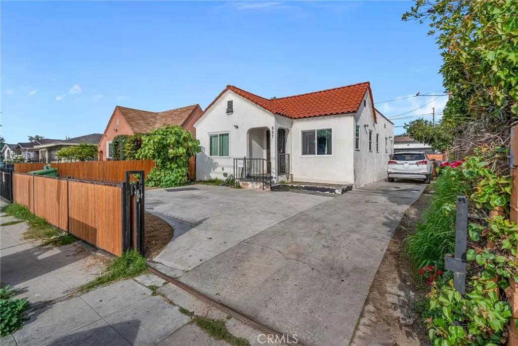 Additional image 42 of 827 E 97th St, Los Angeles, CA 90002