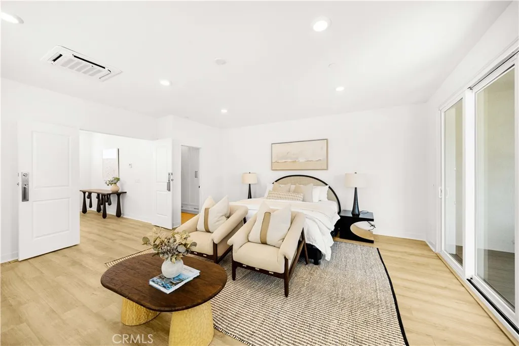 Additional image 57 of 102 culture, Irvine, CA 92618