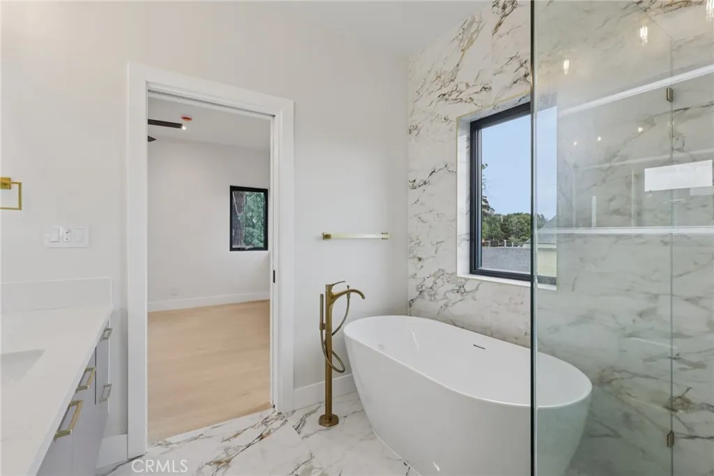 Additional image 39 of 526 Klamath Street, Brisbane, CA 94005